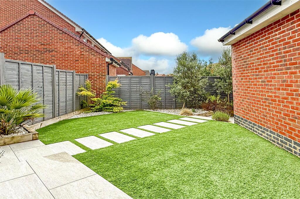 Additional image 27 of Ernest Fitches Way, Littlehampton, West Sussex