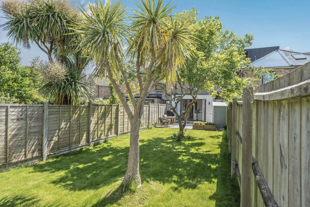 Additional image 16 of Pottery Road, Whitecliff, Poole