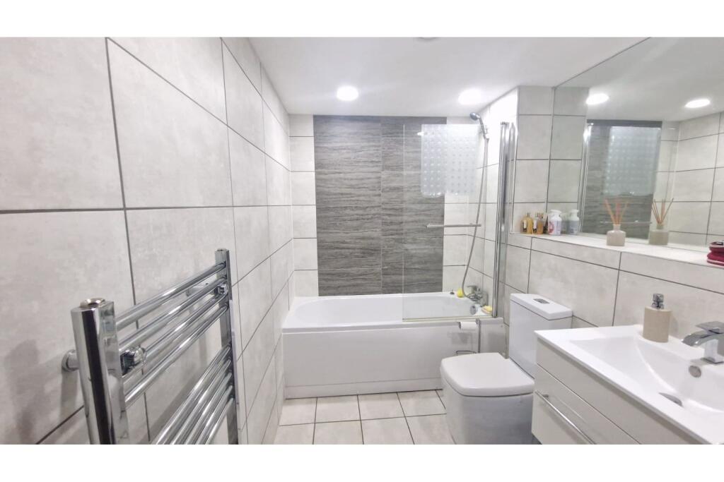 Additional image 9 of New Coventry Road, Birmingham, B26