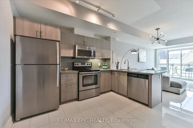 Additional image 9 of 16 McAdam Ave Unit 204