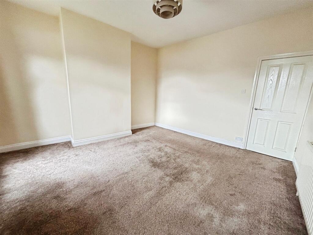 Additional image 10 of Bartle Lane, Bradford, BD7 4QF