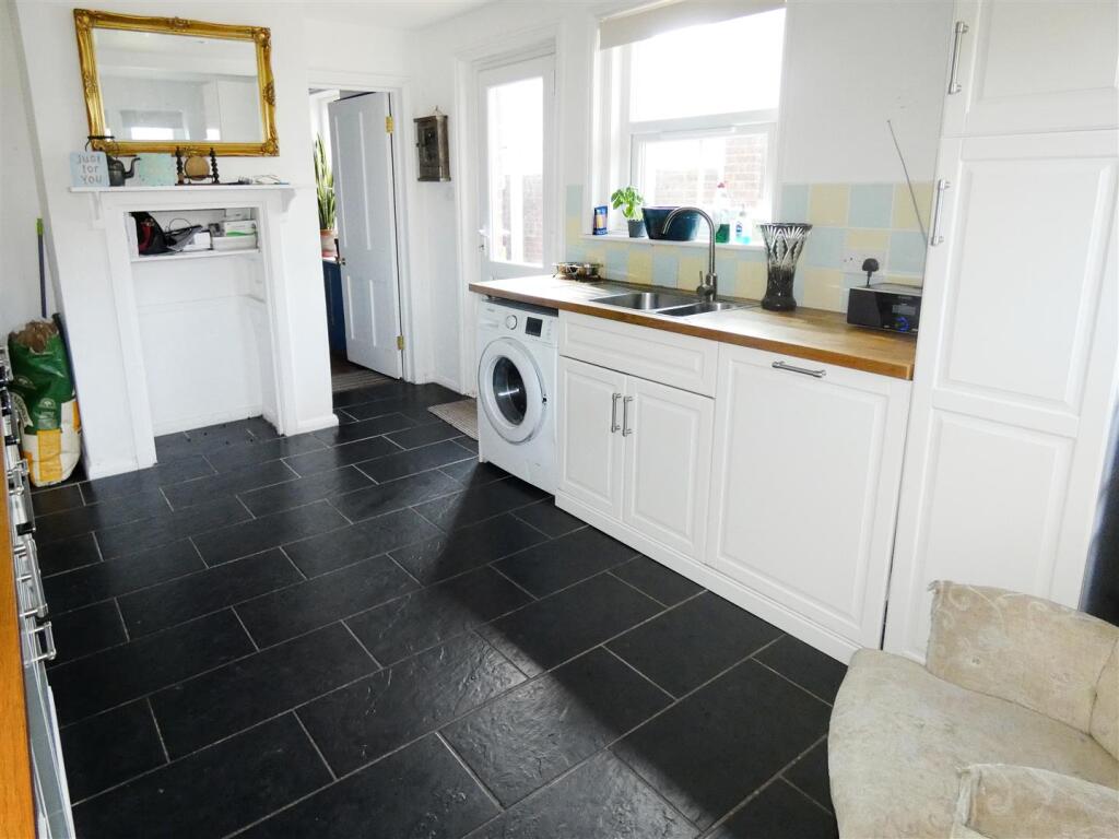 Additional image 9 of St. Catherines Road, Littlehampton