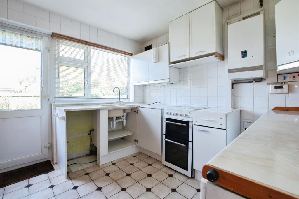 Additional image 8 of Victoria Gardens, Ferndown