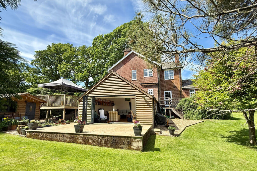 Additional image 30 of Shobley, BH24