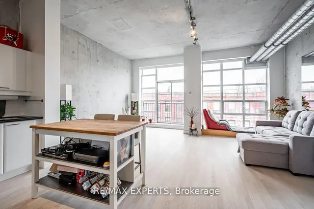 Additional image 4 of 955 QUEEN St Unit 411