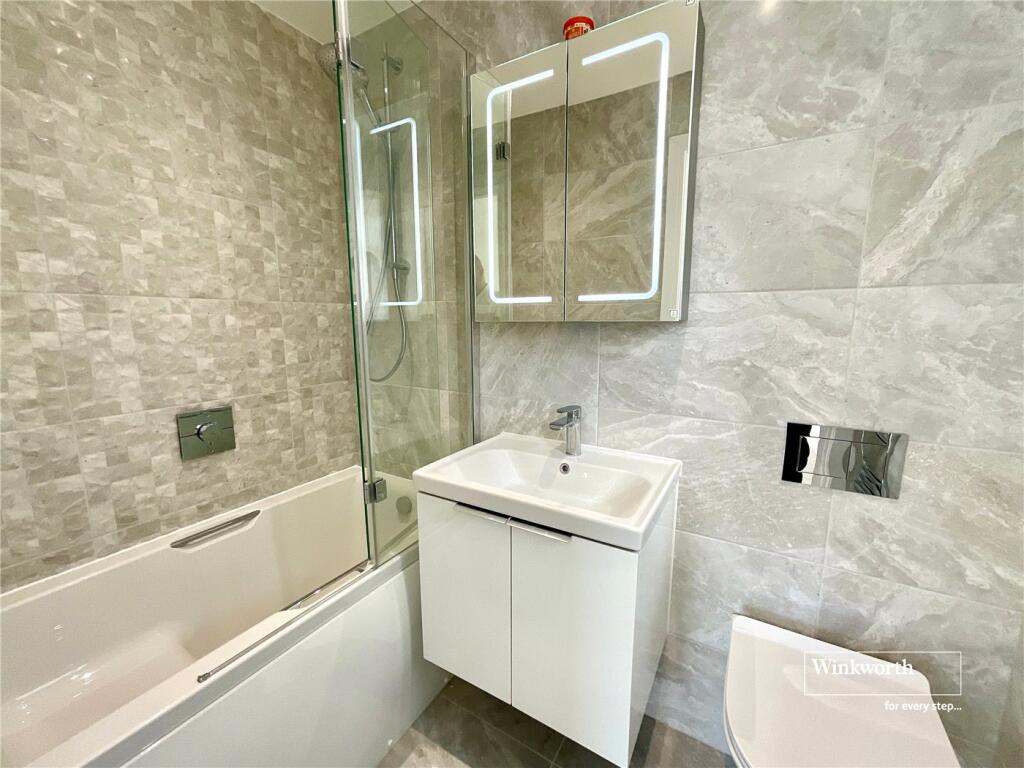 Additional image 6 of Moat Lane, Barton on Sea, New Milton, Hampshire, BH25