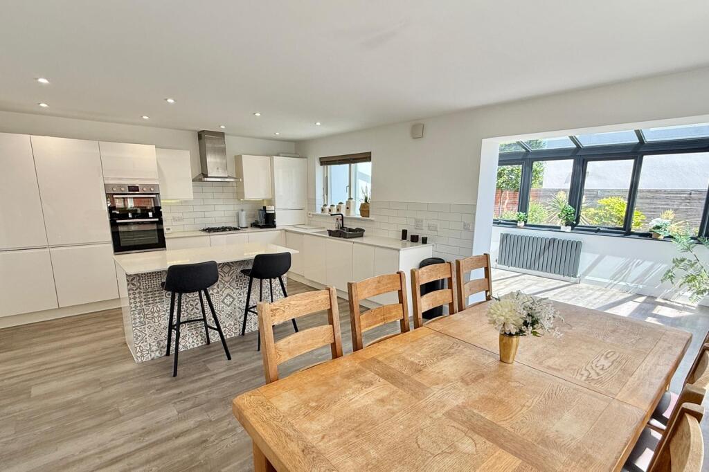 Additional image 3 of St. Leonards, BH24