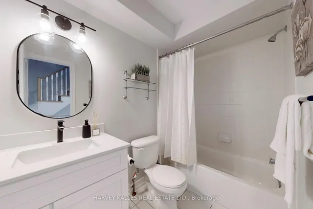 Additional image 19 of 20 Lightbourn Ave