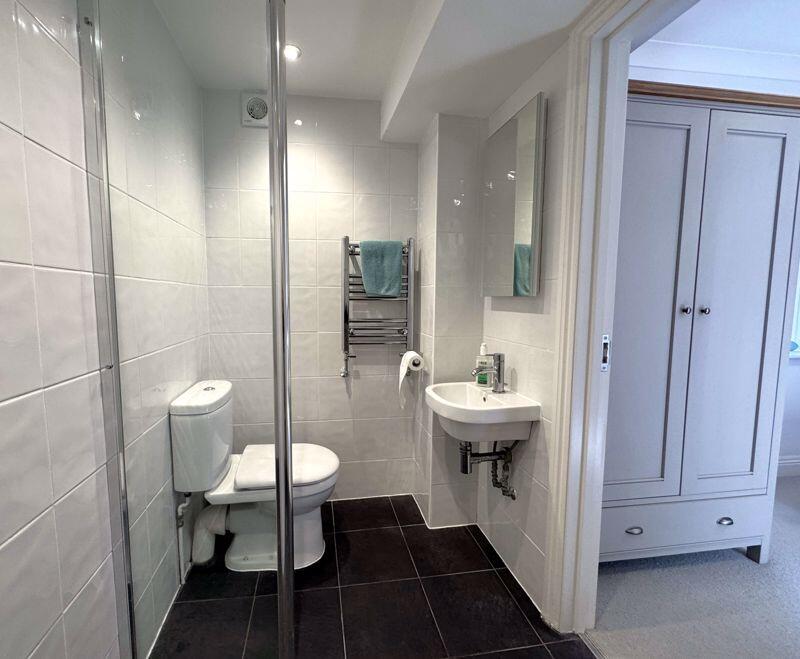 Additional image 15 of Superb Newly Renovated Ground Floor Garden Flat With Direct Sea Views