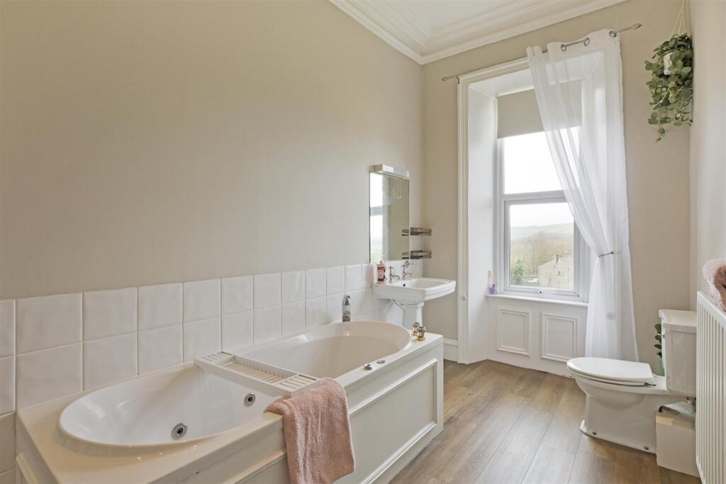 Additional image 28 of Oakfield House, Hazlewood