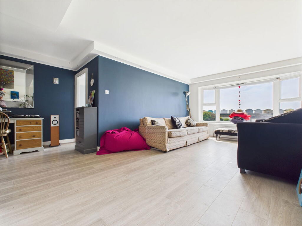 Additional image 3 of Kings Court, Brighton Road, Lancing, BN15 8EY