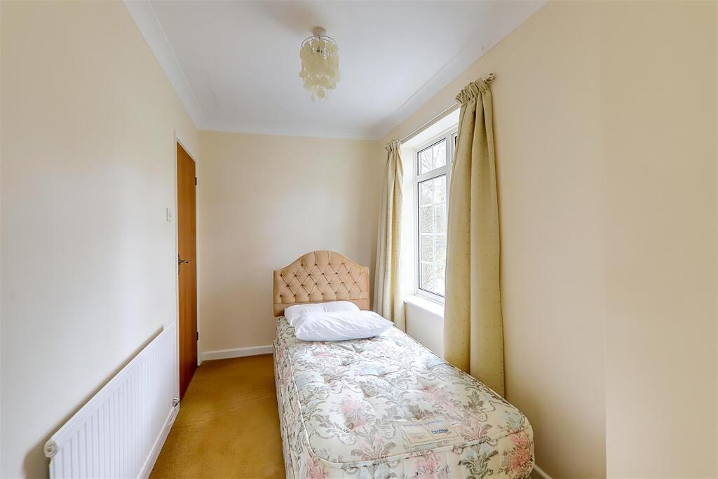 Additional image 33 of Longlands, Worthing