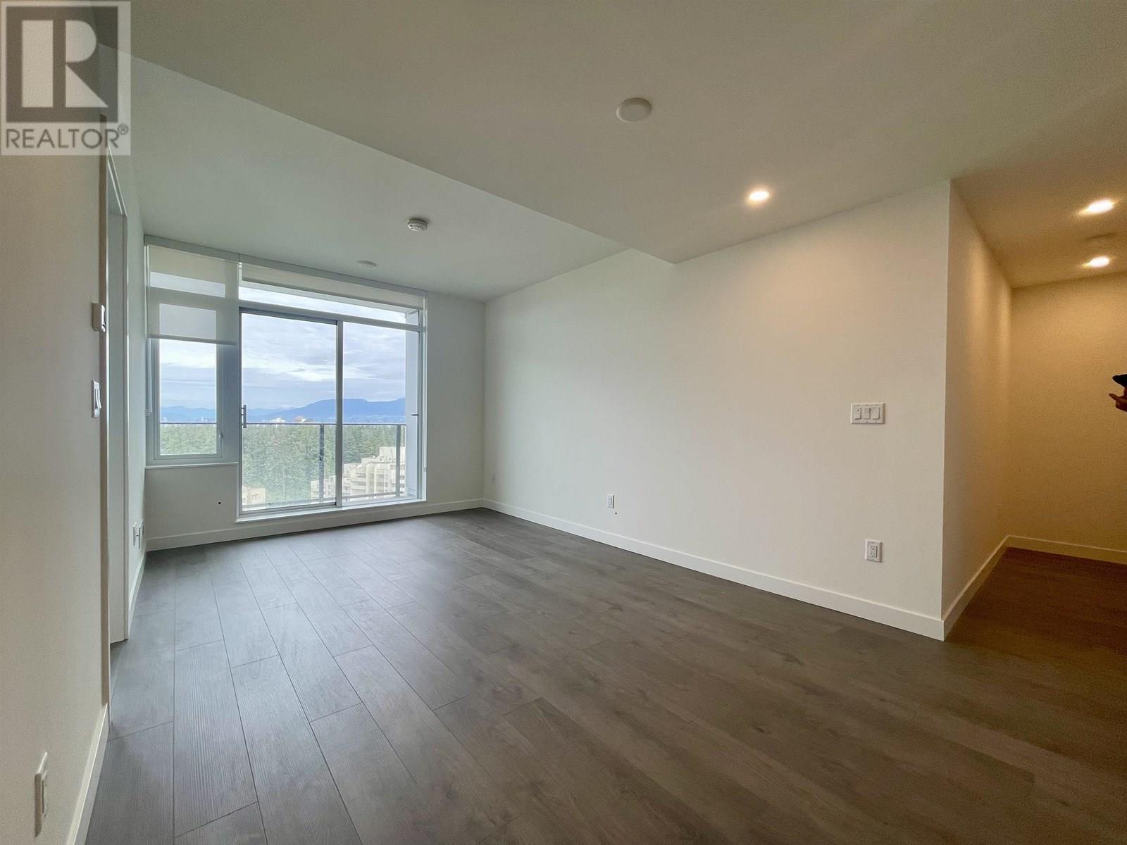 2205 6468 WILLINGDON AVENUE|Burnaby, British Columbia V5H2J3