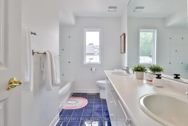 Additional image 17 of 303 Joicey Blvd