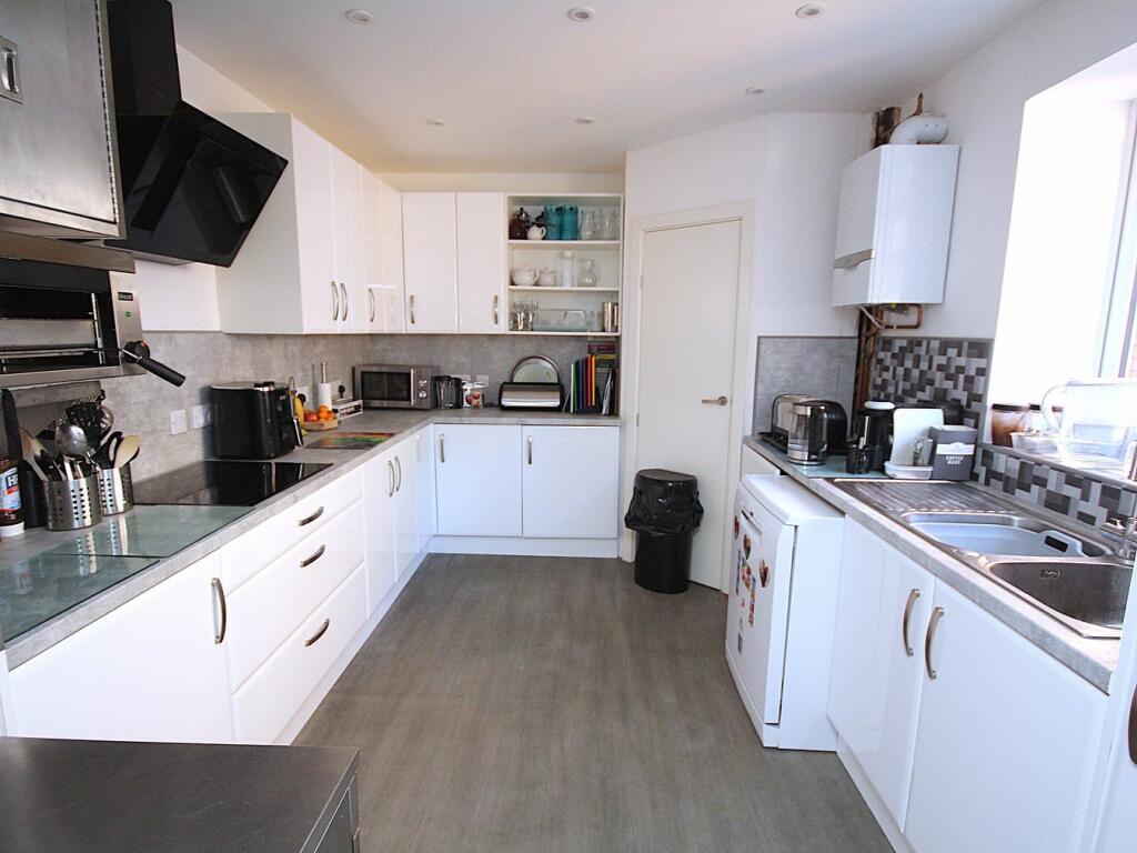 Additional image 4 of 86 Parkstone Road, Poole Park, Poole, BH15