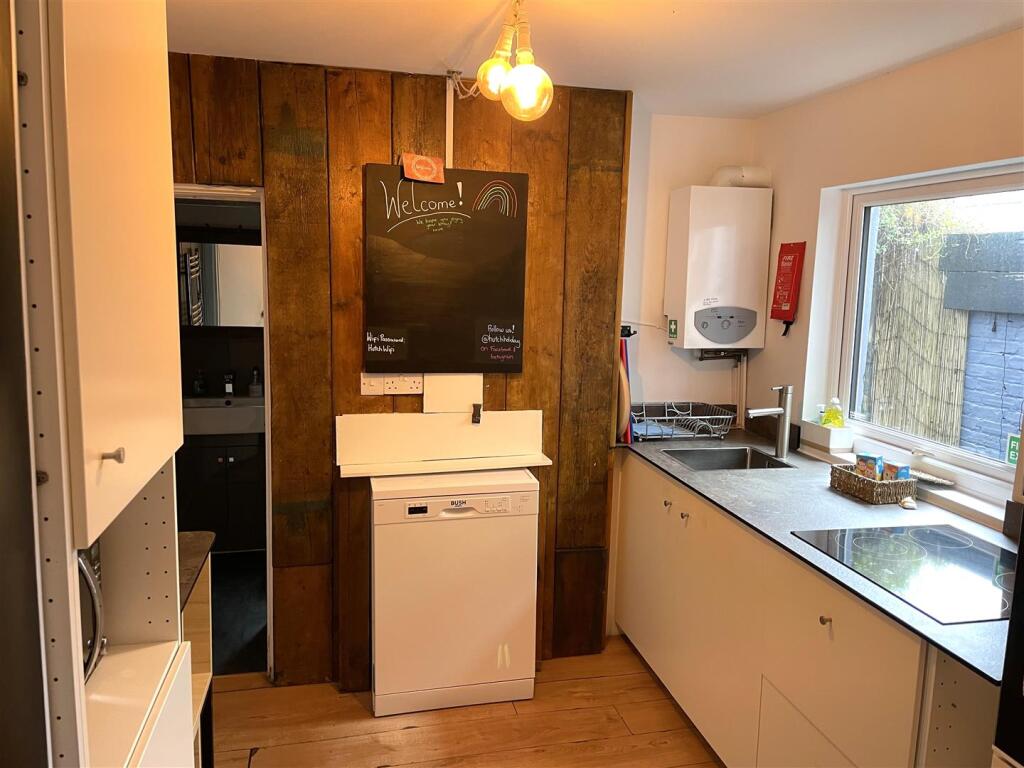 Additional image 5 of Gloucester Road, Littlehampton