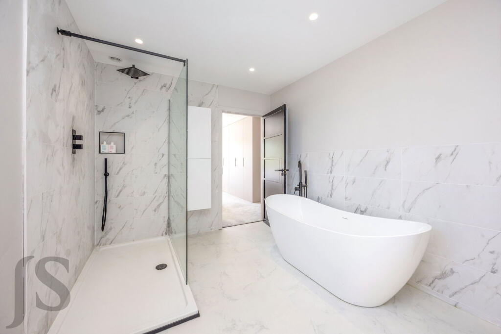 Additional image 10 of Golden Avenue, East Preston, BN16 1QU