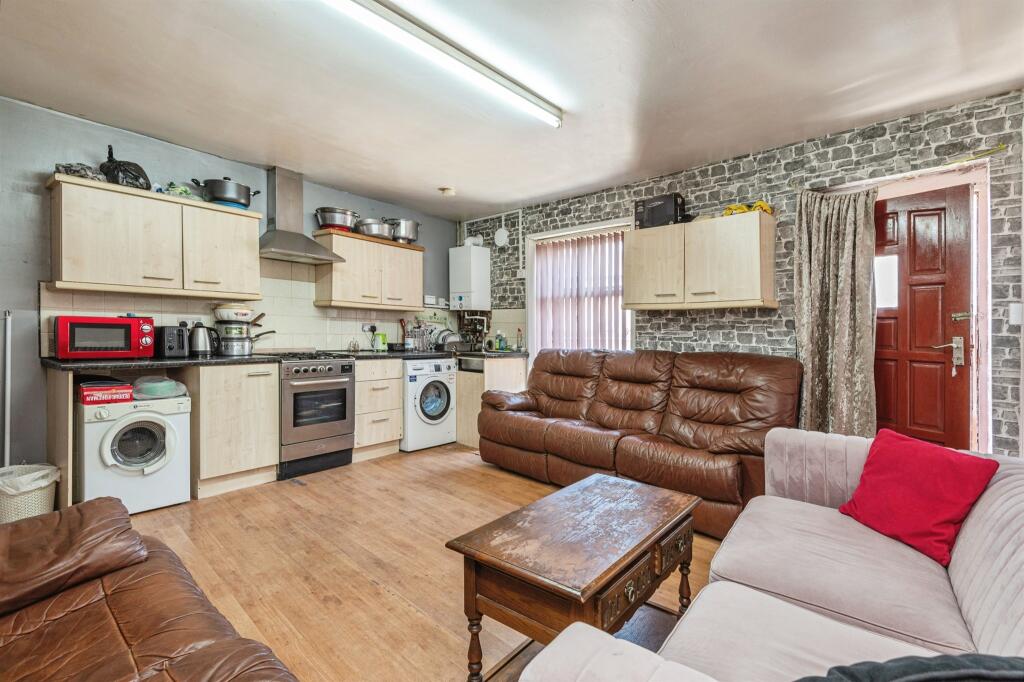 Additional image 3 of Gaythorne Road, Bradford