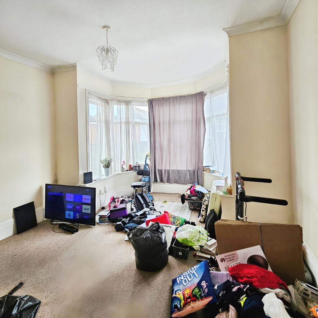 Additional image 2 of 5 Reigate Road, Worthing, Worthing, BN11