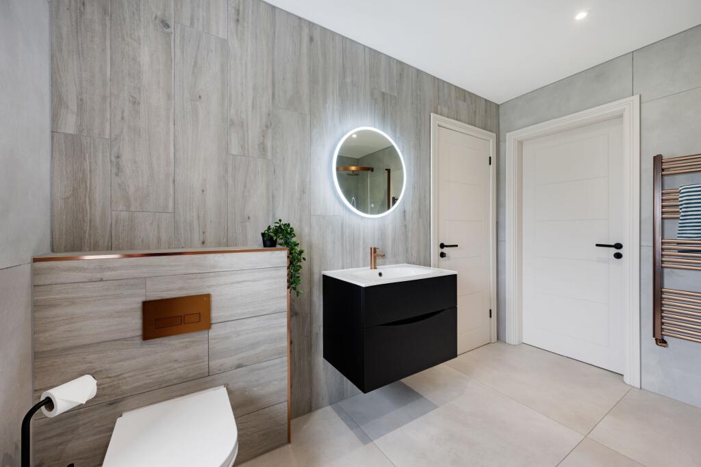 Additional image 20 of Chapeltown Road, Bromley Cross