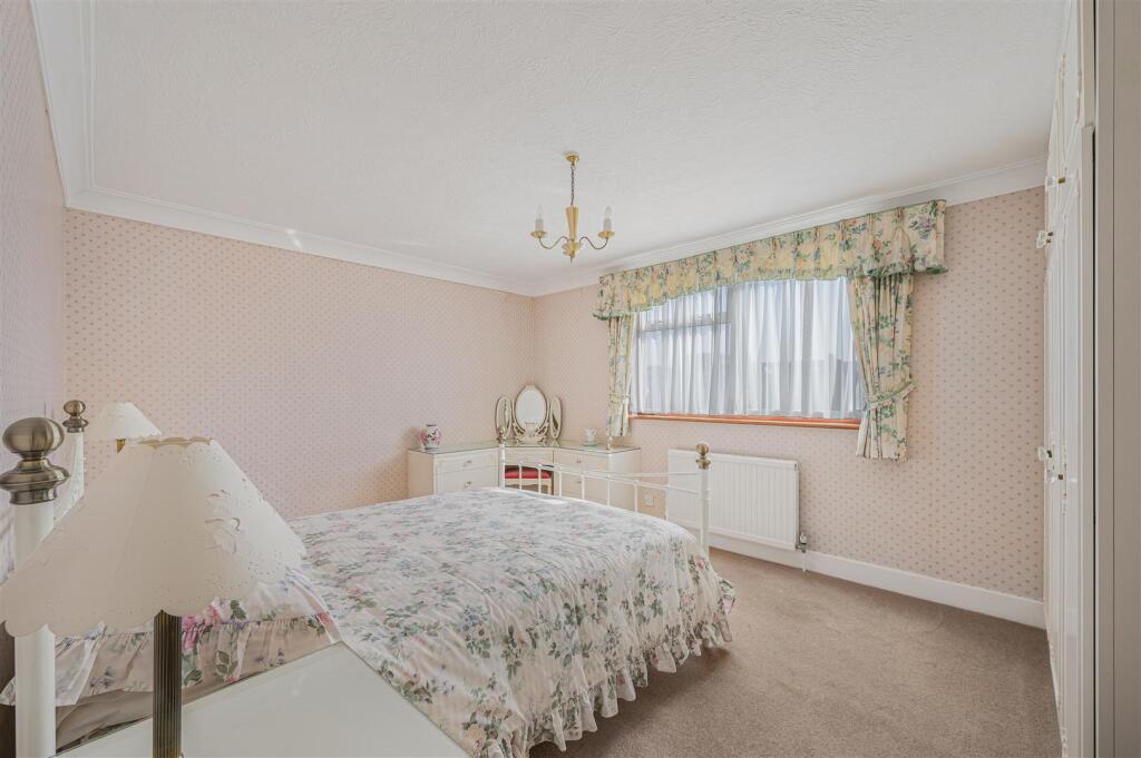 Additional image 14 of Hoddern Avenue, Peacehaven