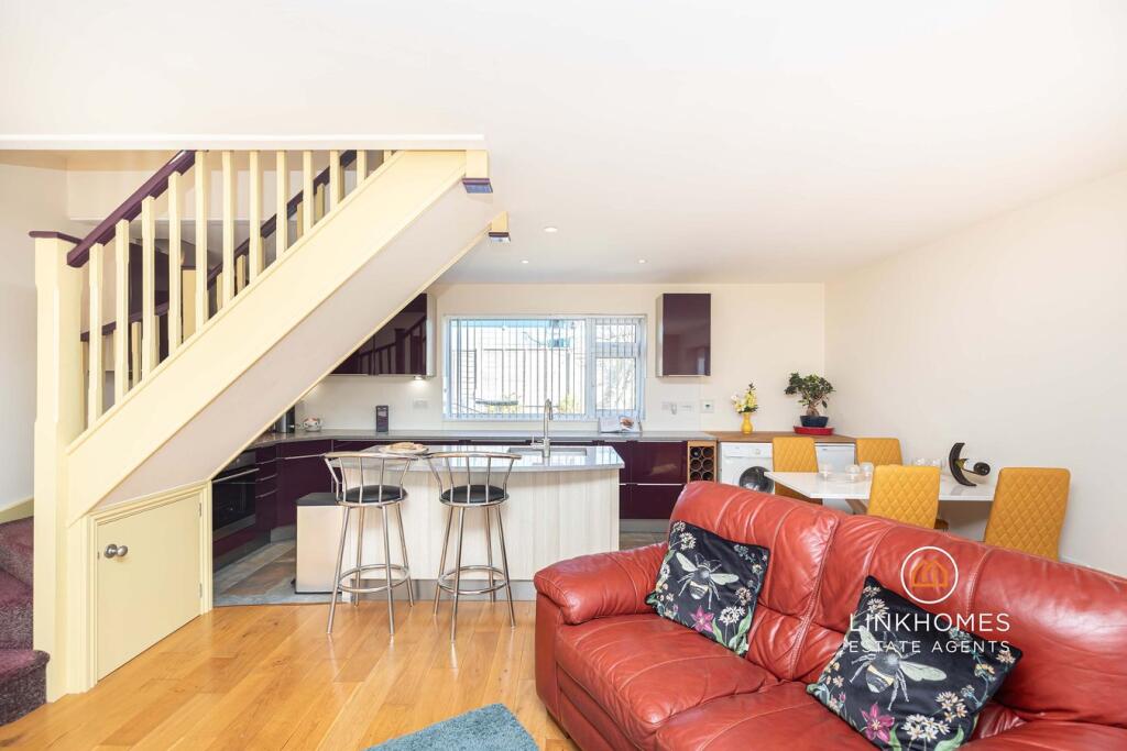 Additional image 4 of Insley Crescent, Broadstone, BH18
