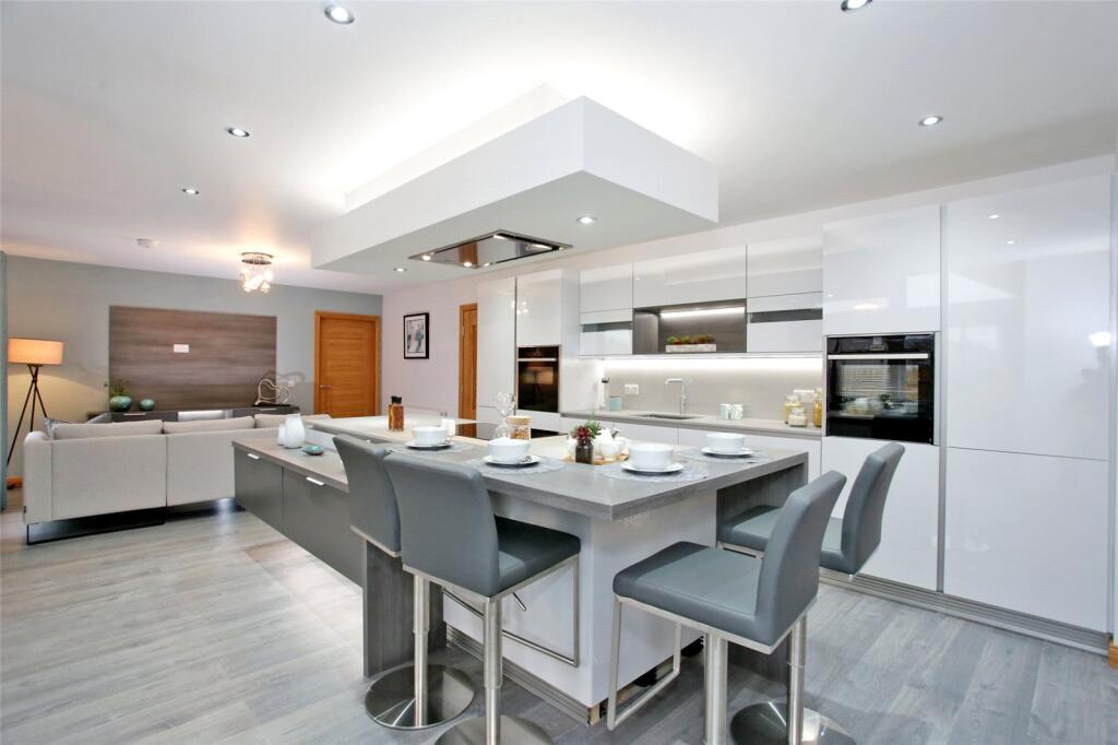 Additional image 8 of 2 Greenacres Crescent, Peterhead, Aberdeenshire, AB42 3QH