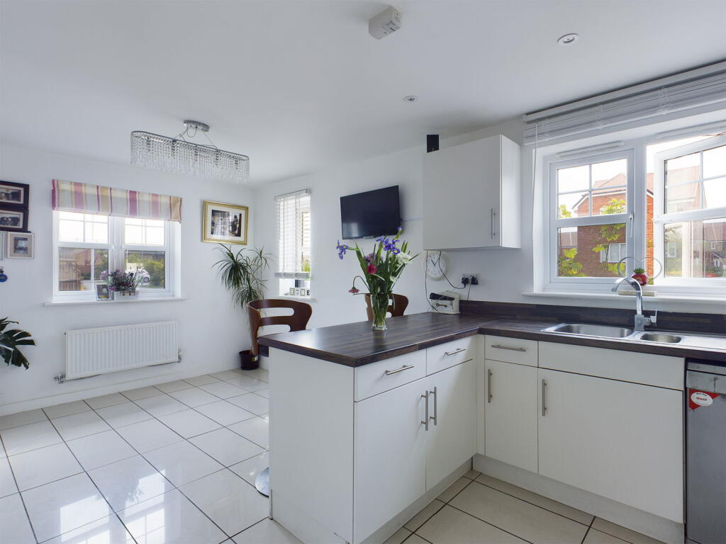 Additional image 19 of Hinchliff Drive, Wick, Littlehampton BN17 7GB