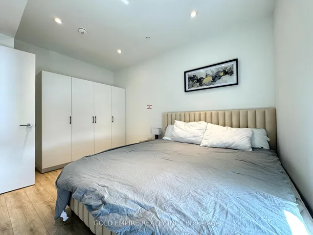 Additional image 17 of 741 King St Unit 1306