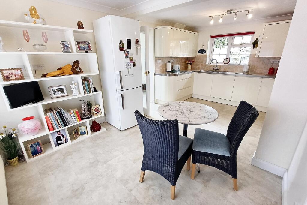 Additional image 8 of Verwood