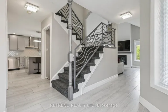 Additional image 20 of 134 QUEEN CHARLOTTE Cres