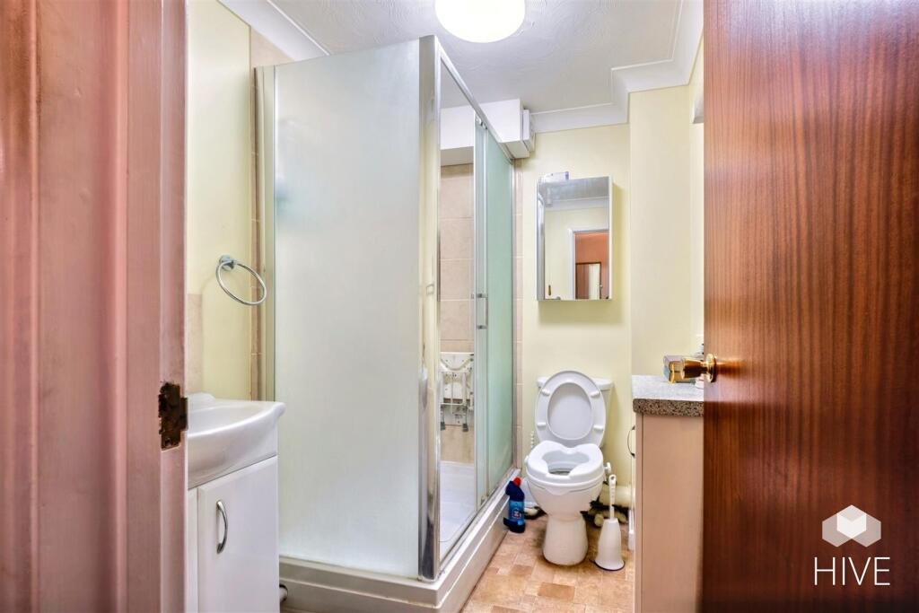 Additional image 12 of Victoria Avenue, Swanage