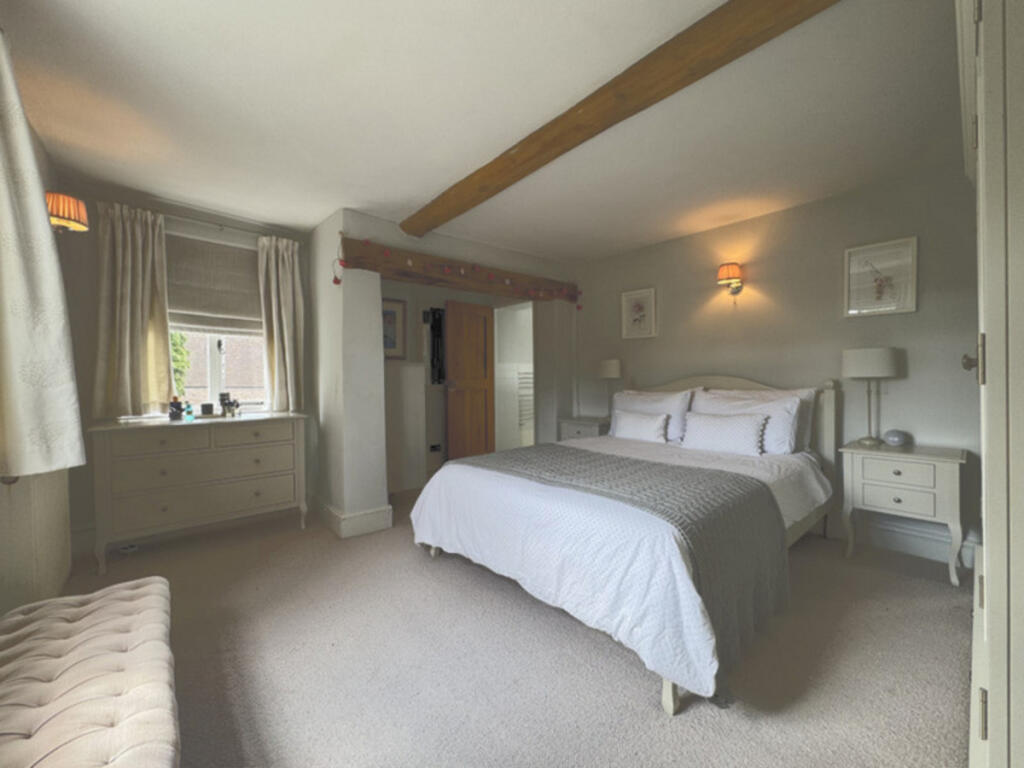 Additional image 13 of Wootton Wawen, Double Carport, Stunning Interior