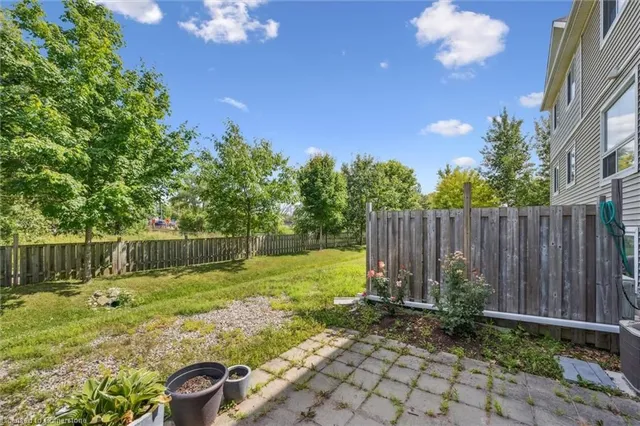 Additional image 29 of 23 Howe Dr Unit 8