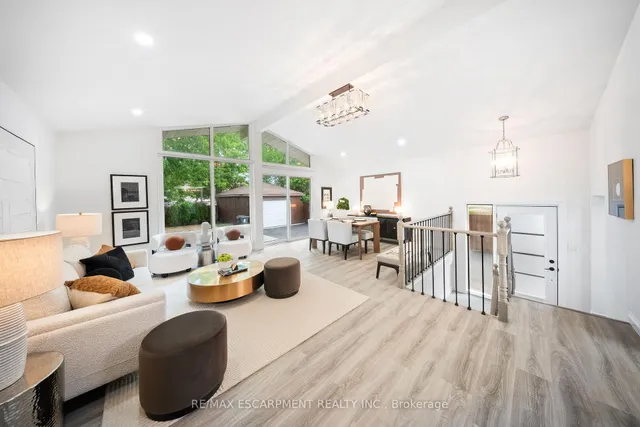 Additional image 6 of 665 Kipling Ave