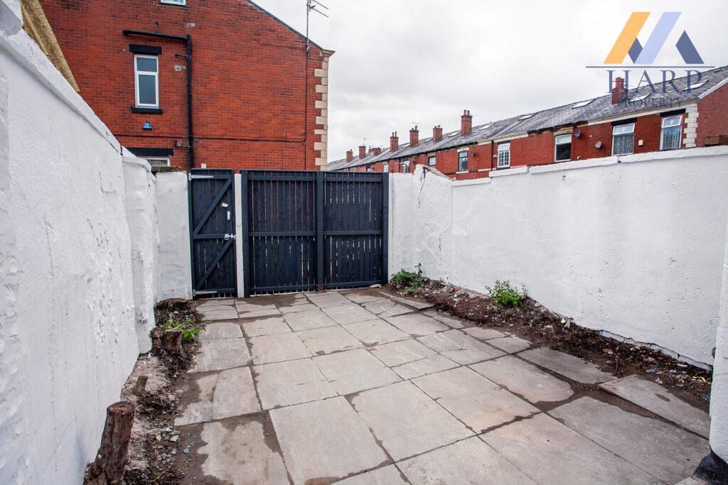 Additional image 9 of Tottington Road, Bury, BL8