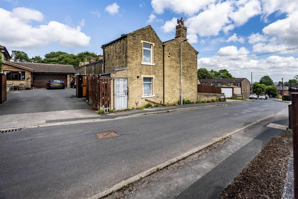 Additional image 23 of Pot House Road, Bradford