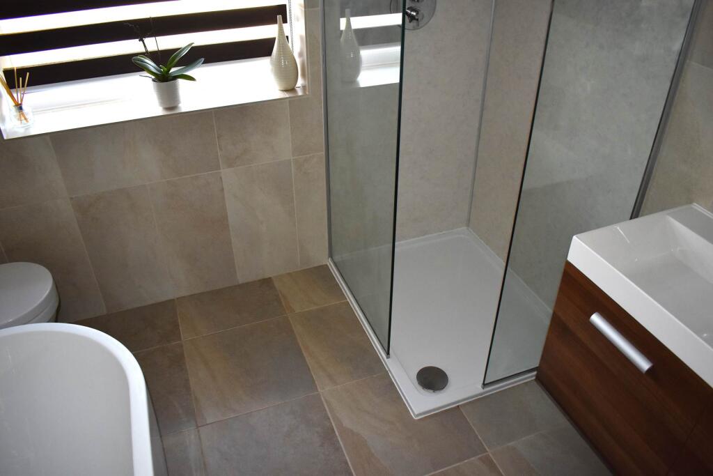 Additional image 32 of Bradshaw Hall Drive, Bradshaw