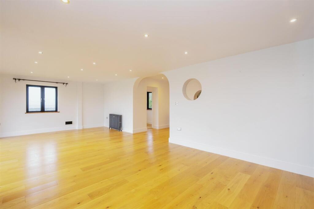 Additional image 27 of Alfriston Road, Seaford