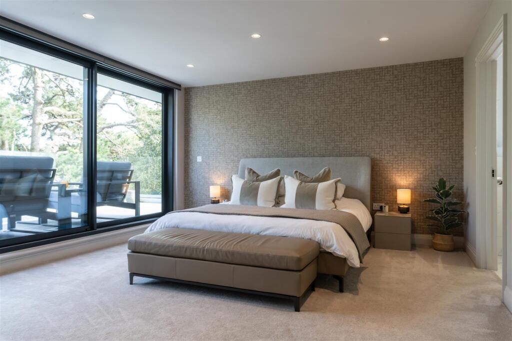 Additional image 13 of Bessborough Road, Canford Cliffs