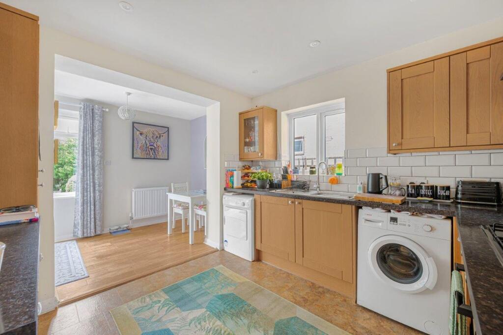 Additional image 5 of Central Avenue, Telscombe Cliffs, BN10 7LY