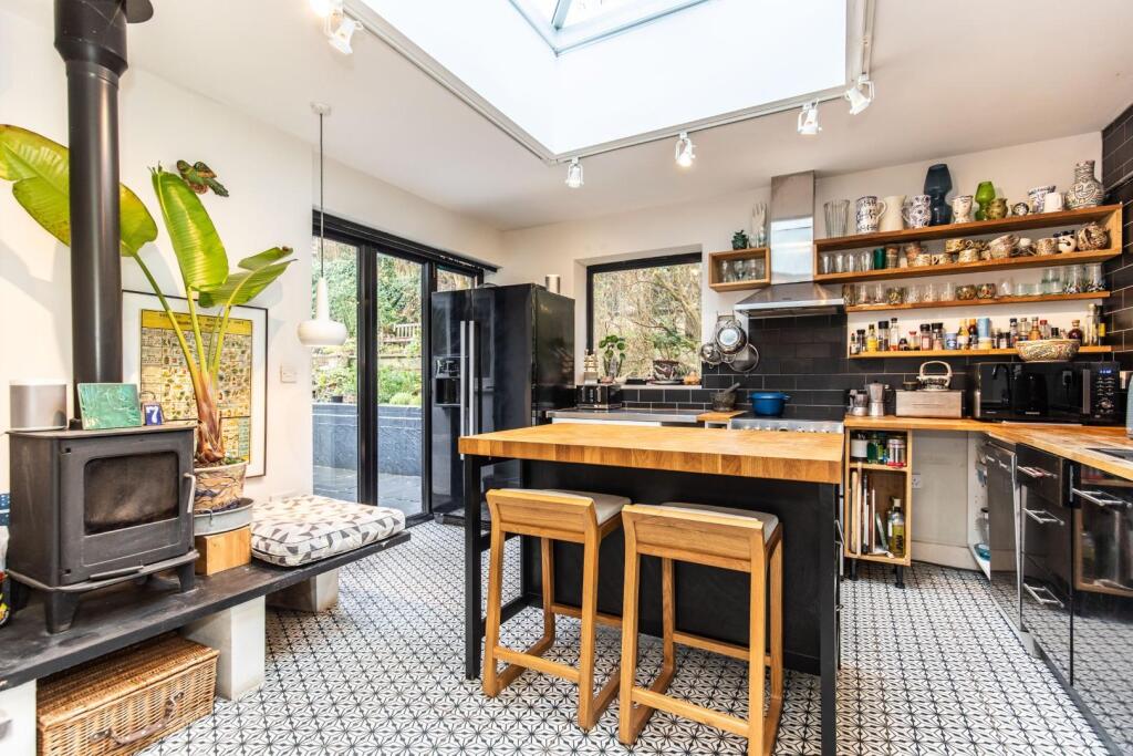 Additional image 4 of The Vale, Ovingdean