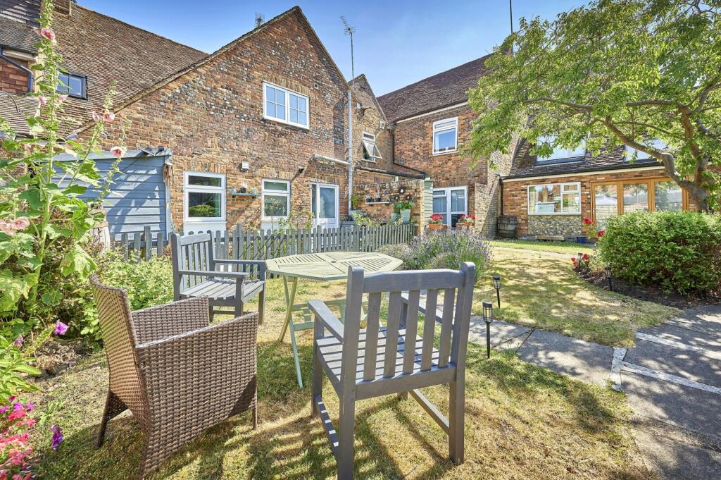 Additional image 18 of Pickford Road, Markyate, St. Albans, Hertfordshire, AL3