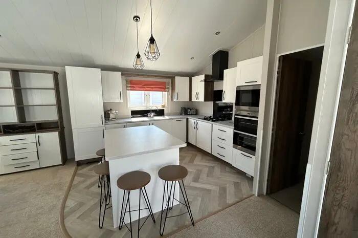 Additional image 6 of Three Bed Willerby Everleigh 2019, Pevensey Bay Holiday Park, Pevensey Bay, Eastbourne, East Sussex, BN24 6DH