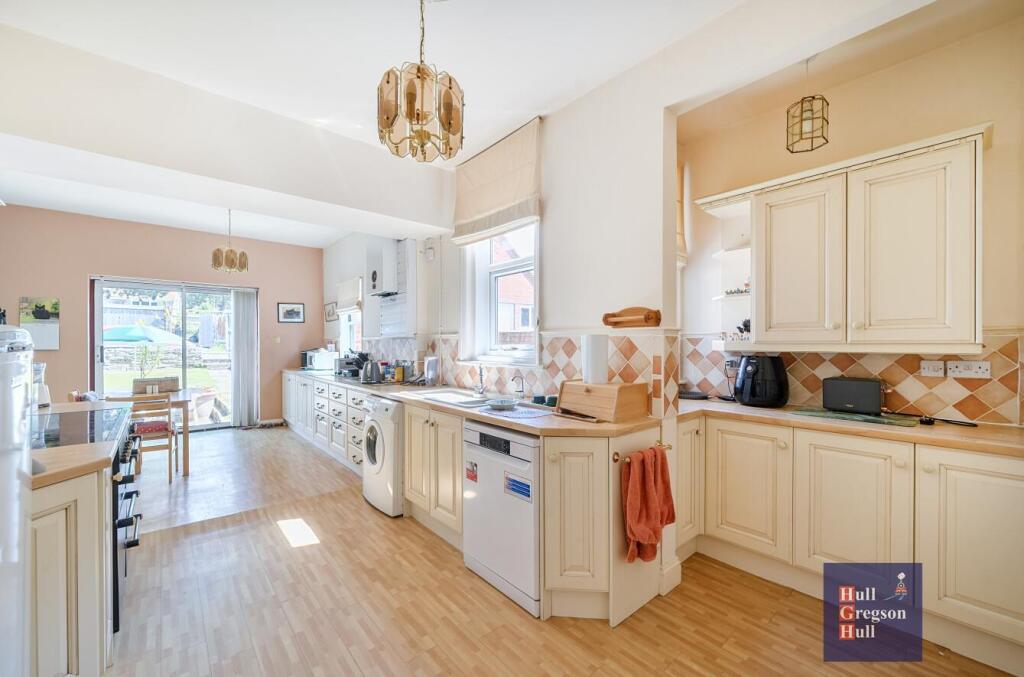 Additional image 14 of Victoria Avenue, Swanage