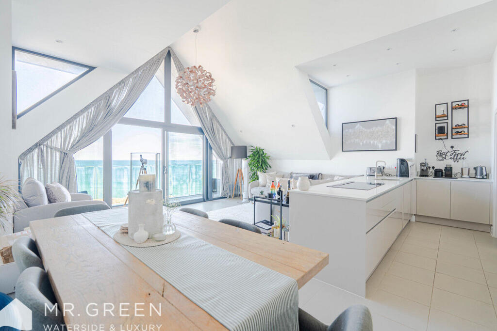 Additional image 25 of Moonstone, Southbourne Overcliff Drive, Southbourne, Bournemouth, BH6 3NP