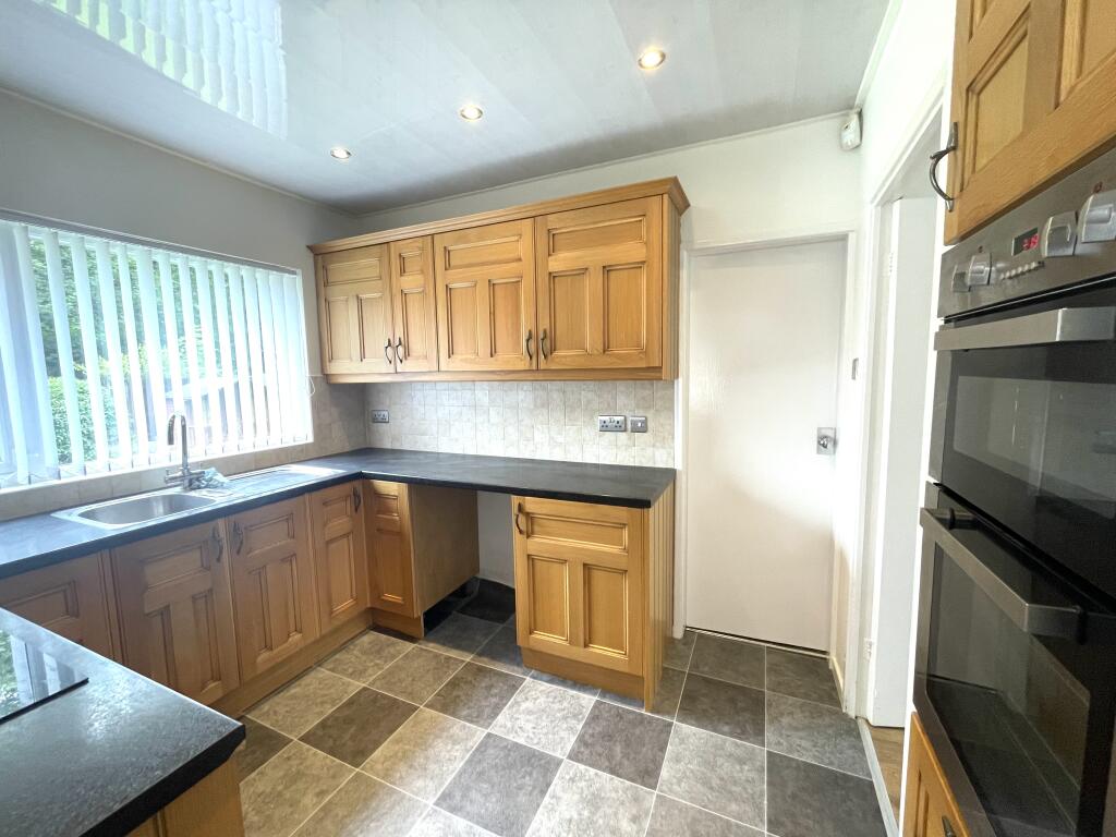Additional image 8 of Woodland Grove, BRADFORD