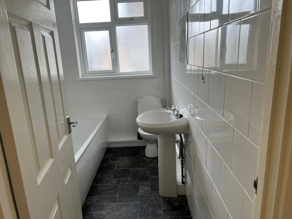 Additional image 9 of Farringdon House, St. Albans Road East