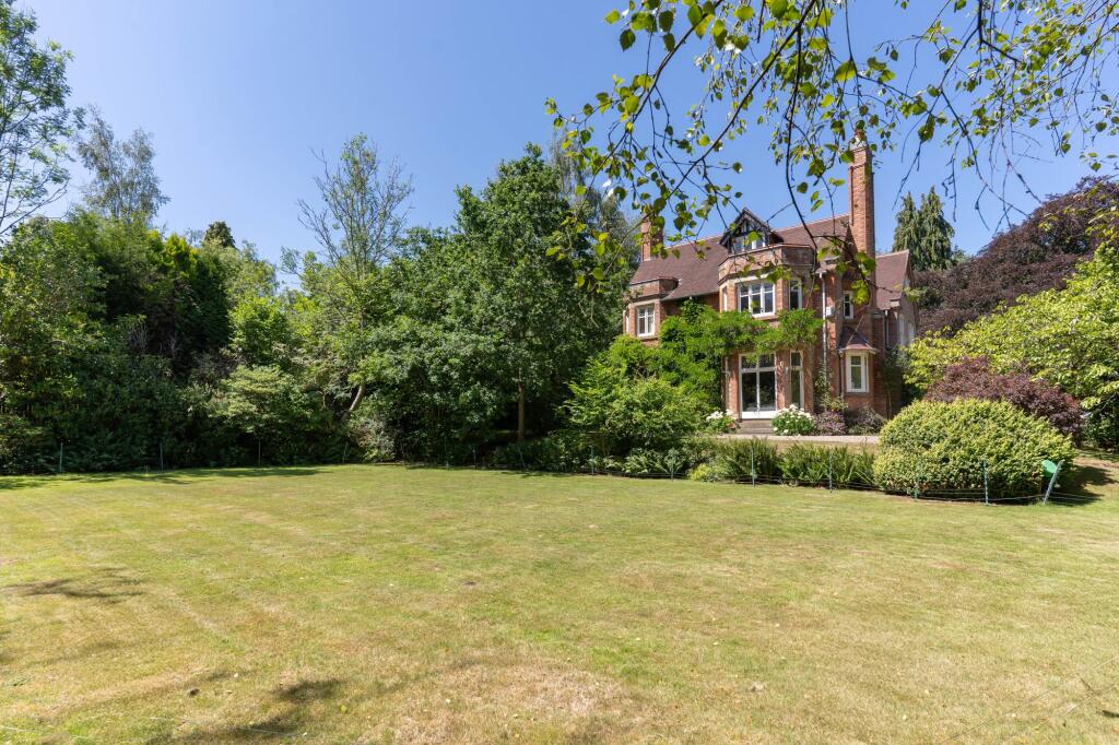 Additional image 20 of Cherry Hill Road, Barnt Green, B45