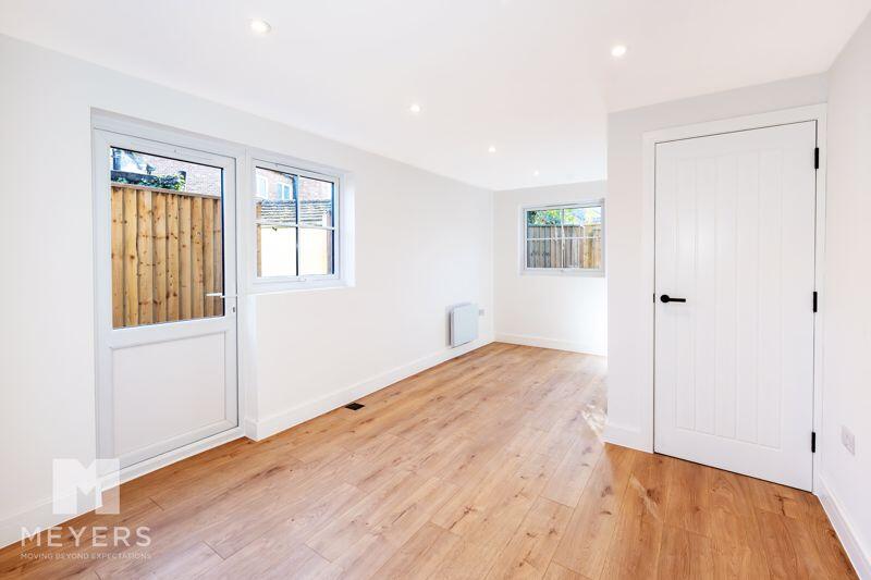 Additional image 8 of Town Centre, Ringwood, BH24